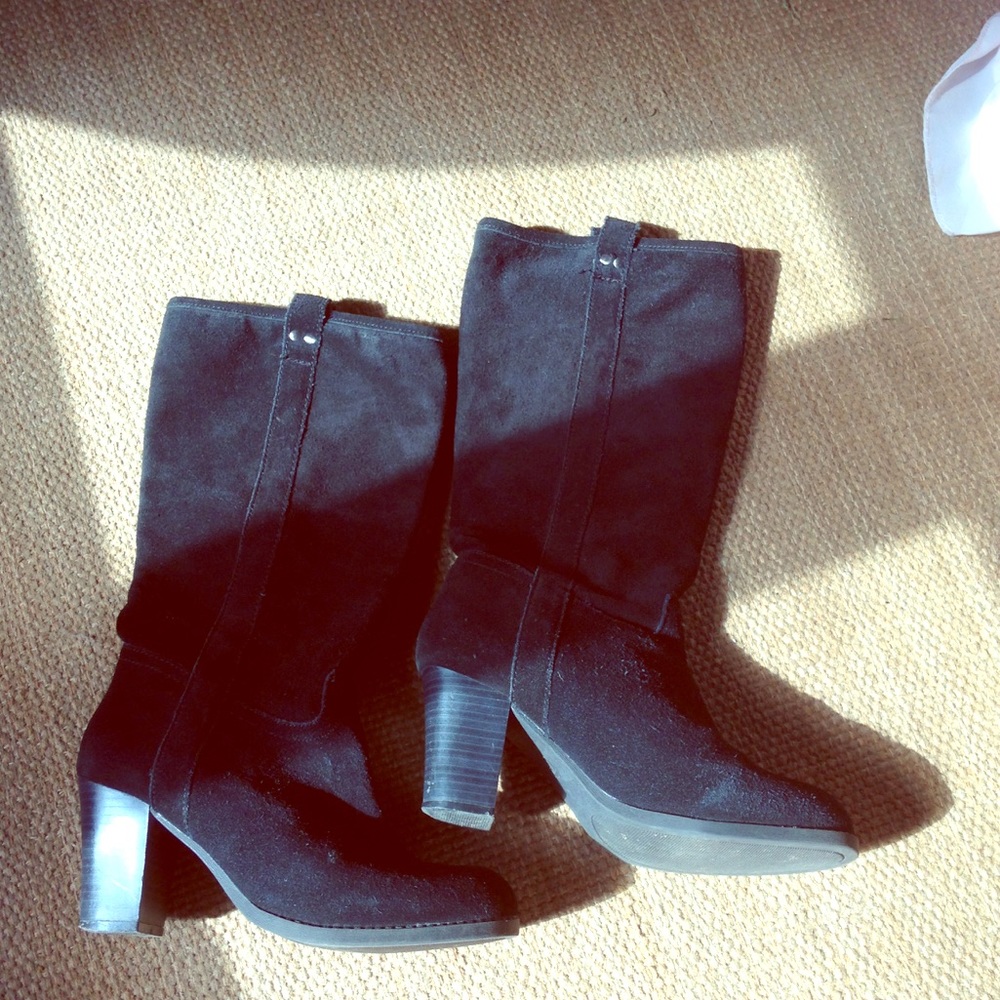 Black suede boots⚡️SALE ⚡️